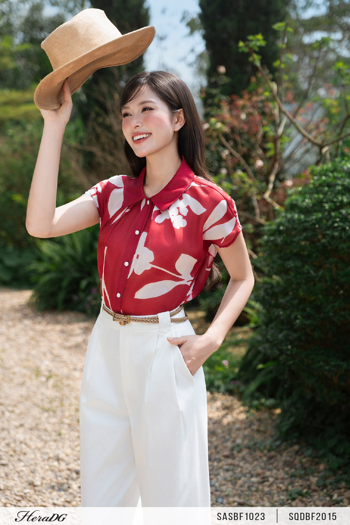 Ảnh của Áo sơ mi họa tiết tay liền